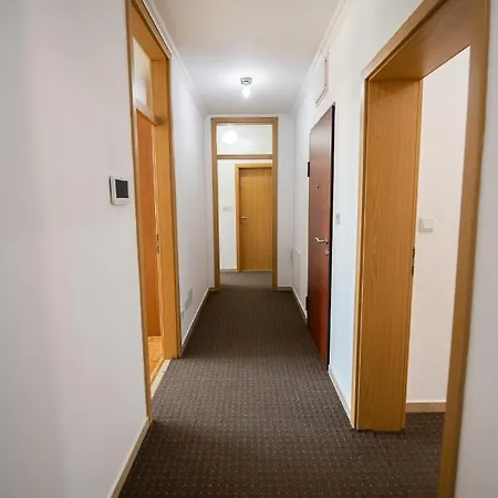 Markeeto Apartament Ilijas